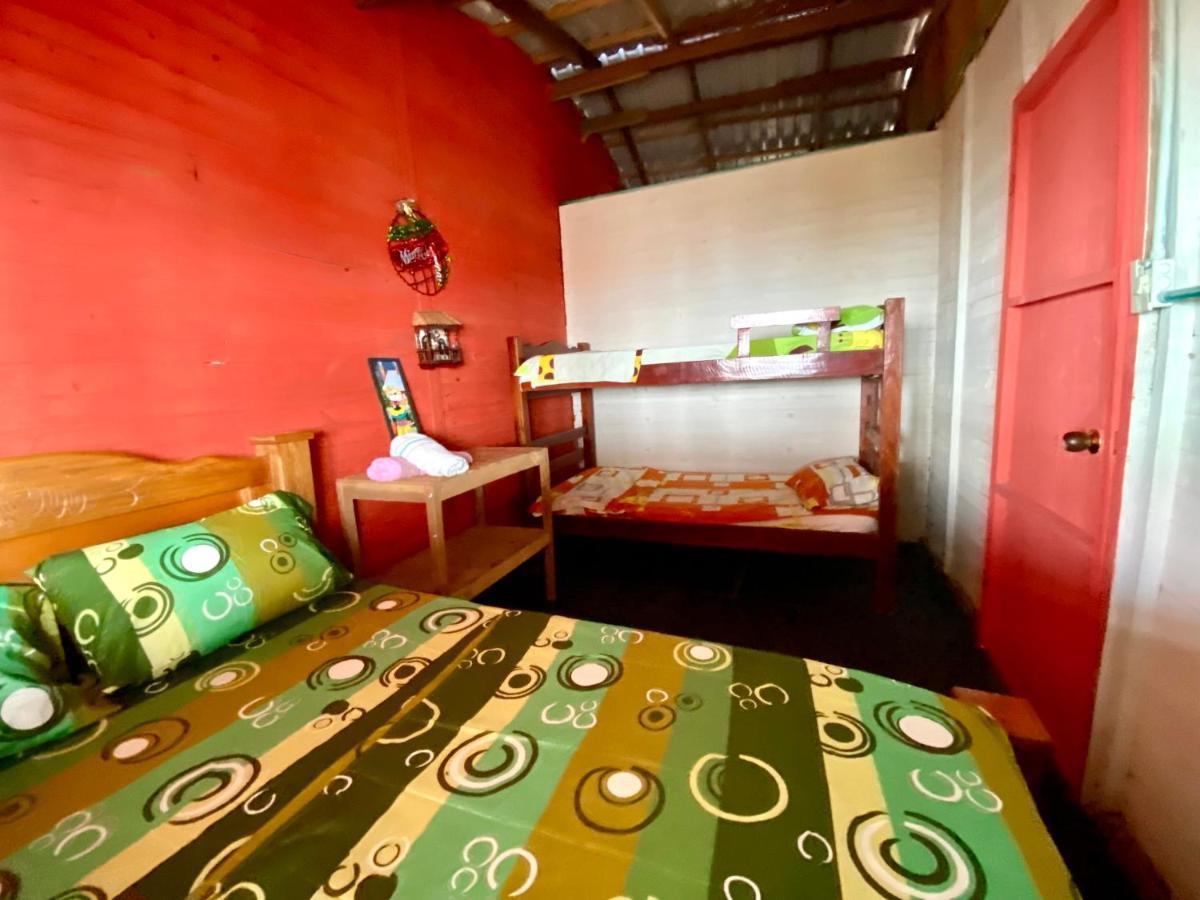 Hostal Paraiso Isla Mucura Luaran gambar
