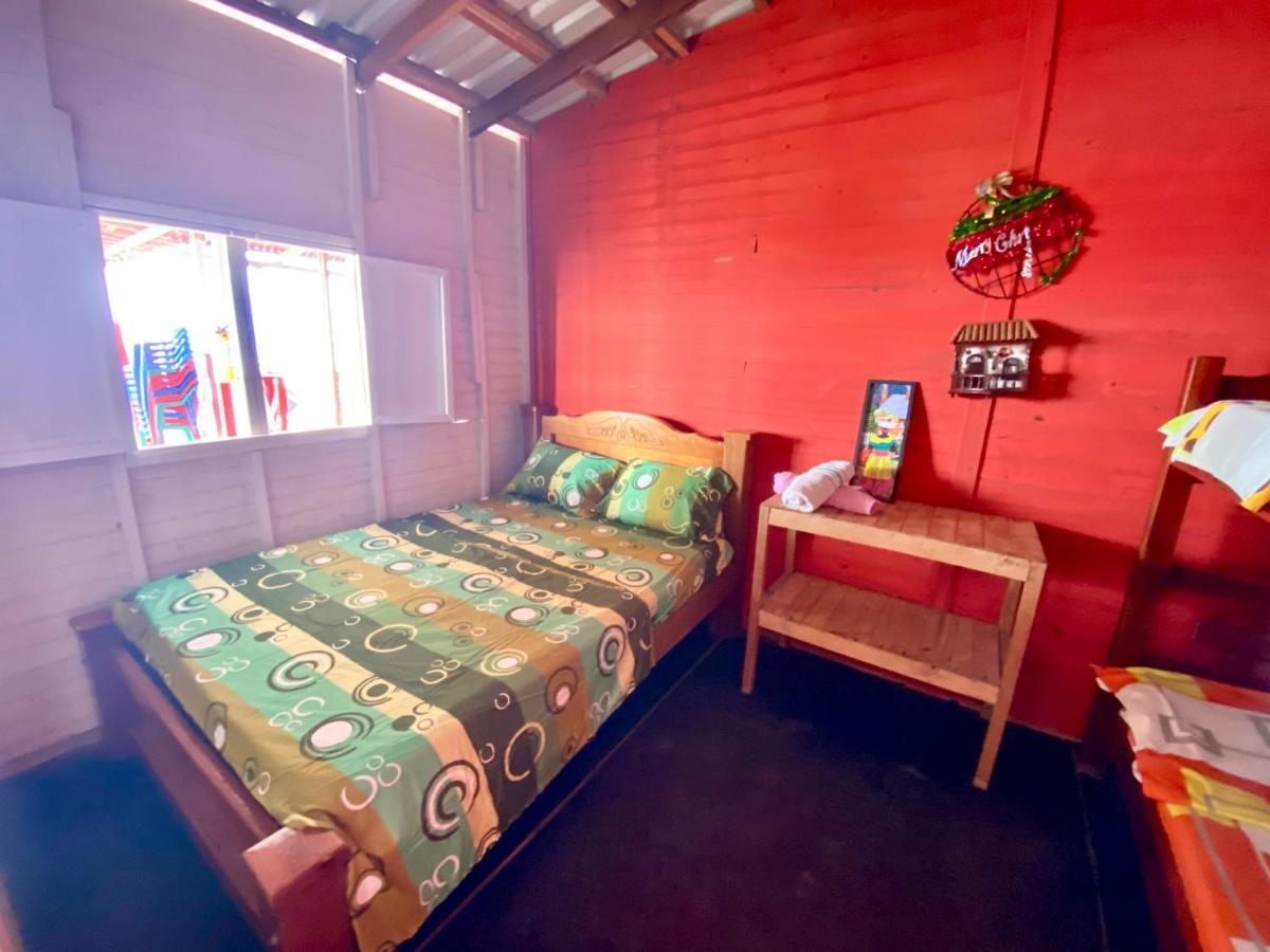 Hostal Paraiso Isla Mucura Luaran gambar